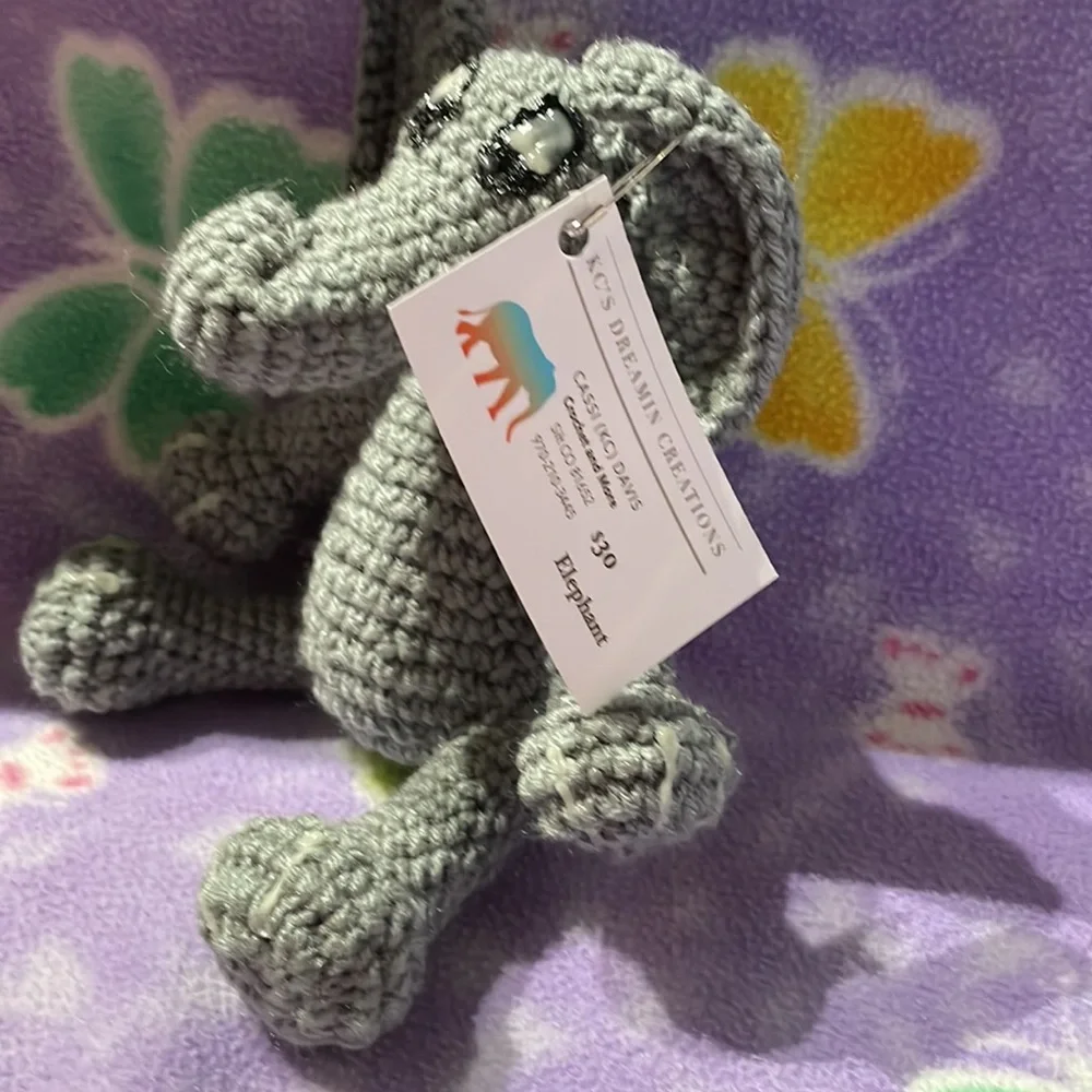 Crochet elephant - Picture 2 of 5
